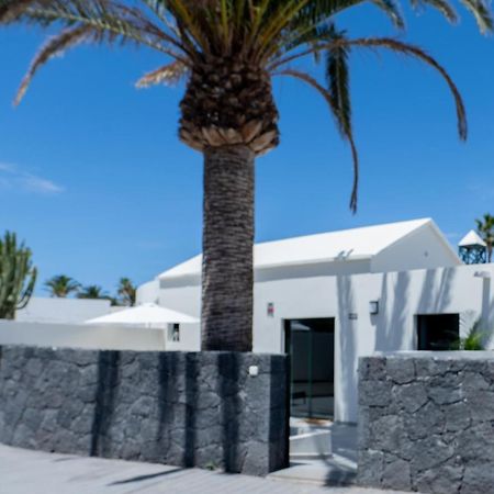 Casa A Primera Linea De Mar Costa Teguise Extérieur photo