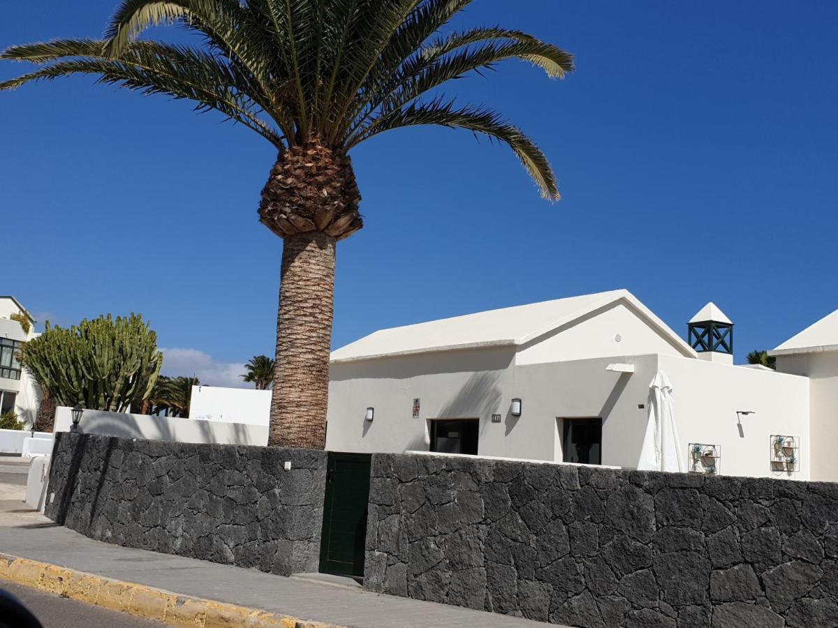 Casa A Primera Linea De Mar Costa Teguise Extérieur photo