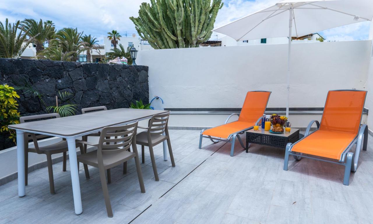Casa A Primera Linea De Mar Costa Teguise Extérieur photo