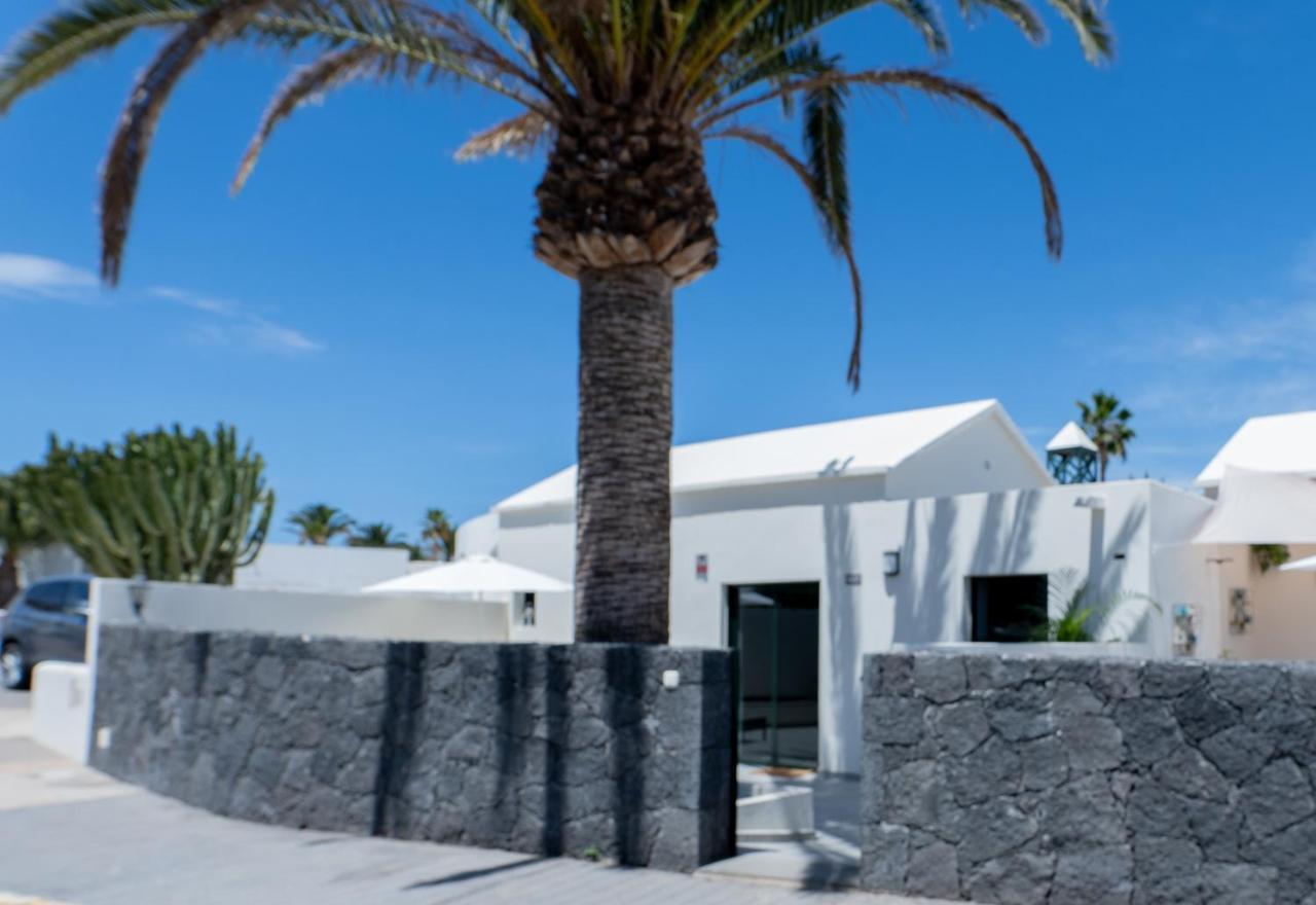 Casa A Primera Linea De Mar Costa Teguise Extérieur photo