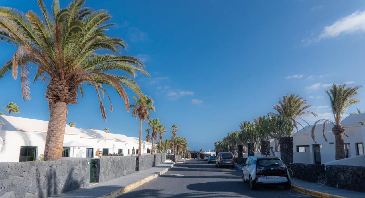 Casa A Primera Linea De Mar Costa Teguise Extérieur photo